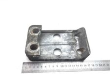 Suport pentru apărător de noroi axă motrice spate stânga Volvo 20383038 / 20382890