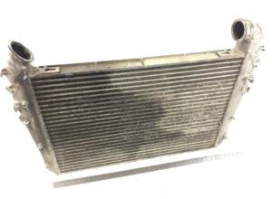 Intercooler pentru scania 1516489 / 570480 / 1400937 / 571469 / 571470 / 1365209 1 Intercooler pentru scania 1516489 / 570480 / 1400937 / 571469 / 571470 / 1365209