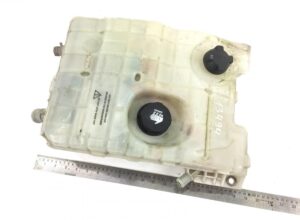 Rezervor de expansiune volvo 20784475 / 5010514340 / 20828416 / 85132205 / 22064150 / 20783898 / 5010315461 / 5010141526 / 7485132205 / 5010315805 / 5010619306 / 7420783159 / 7420828416