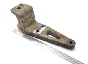 Suport arc lamelar dreapta axa față/spate volvo 20592658 5010557850 1 Suport arc lamelar dreapta axa față/spate volvo 20592658 5010557850