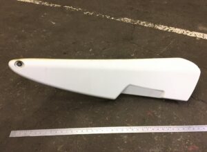 Spoiler lateral cabină dreapta sus volvo alb 1 Spoiler lateral cabină dreapta sus volvo alb