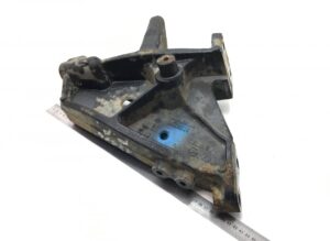 Suport bara față dreapta scania - piesă metalică second-hand 1 Suport bara față dreapta scania – piesă metalică second-hand