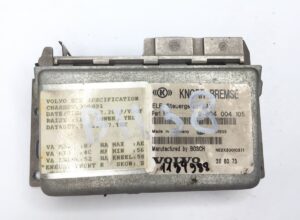 Unitate de control knorr-bremse elf steuergerät 24v volvo part 048004004105 1 Unitate de control knorr-bremse elf steuergerät 24v volvo part 048004004105
