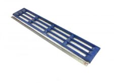 Scară acces metalică albastră, pentru camioane Volvo