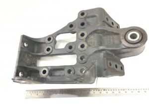 Suport lamelar axa față/spate stânga mercedes a9603201070 9603201070 9603224803 1 Suport lamelar axa față/spate stânga mercedes a9603201070 9603201070 9603224803