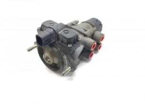 Supapă principală de frână man 8152130 1 Supapă principală de frână man 8152130