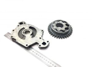 Pompa de ulei de motor man 51051040246 / 51051033105 / 51051040234 / 51051035036 / 51051030129 / 51051040251 1 Pompa de ulei de motor man 51051040246 / 51051033105 / 51051040234 / 51051035036 / 51051030129 / 51051040251