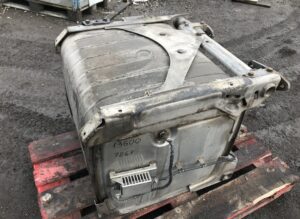 Tobă de eșapament mercedes a0064900414 / a0064903914 - uzată, în stare bună 1 Tobă de eșapament mercedes a0064900414 / a0064903914 – uzată, în stare bună