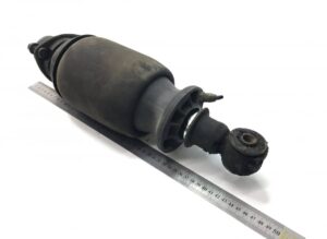 Arc pneumatic pentru cabina dreapta spate scania (coduri: 2493164, 1873668, 1910106) 1 Arc pneumatic pentru cabina dreapta spate scania (coduri: 2493164, 1873668, 1910106)