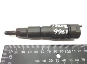 Injector de combustibil mercedes a0050170621 / a0050172421 / a0020103151 / a0030100051 1 Injector de combustibil mercedes a0050170621 / a0050172421 / a0020103151 / a0030100051