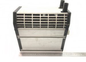 Set radiator ventilator pentru încălzire cabină volvo - dimensiuni: 25x25x13 cm 1 Set radiator ventilator pentru încălzire cabină volvo – dimensiuni: 25x25x13 cm