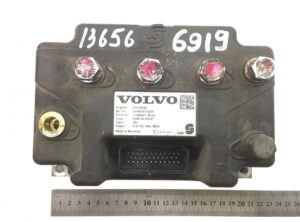Convertor de tensiune volvo 21519896 / 31504801 / 11069801 revc / mi06 24/400-p / input 24v / output 3-0-16v max 400a
