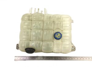 Rezervor de expansiune pentru volvo 21360161, 21883433, 22430043, 22821826 1 Rezervor de expansiune pentru volvo 21360161, 21883433, 22430043, 22821826