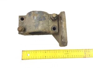Suport bară stabilizatoare axă motrică dreapta jos volvo 20797916/20797826 1 Suport bară stabilizatoare axă motrică dreapta jos volvo 20797916/20797826