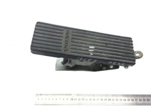 Pedală de accelerație cu senzor de poziție volvo 13658 1 Pedală de accelerație cu senzor de poziție volvo 13658