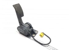 Pedală de accelerație cu senzor de poziție pentru Mercedes - Cod: A6283000004 / 6283000004 / 6282900299 / A6282900299