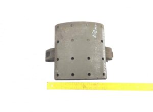 Plăcuță de frână pentru frână cu tambur scania cod 1104545/1104549/1535250/551163/1535254