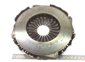 Placă de presiune ambreiaj volvo 20806454 / 85000624 / 85006624 / 20725526 / 20484463 / 7420812085 1 Placă de presiune ambreiaj volvo 20806454 / 85000624 / 85006624 / 20725526 / 20484463 / 7420812085