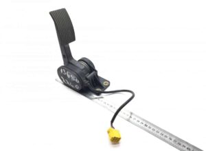 Pedală de accelerație cu senzor de poziție pentru mercedes a6283000004 6283000004 6282900299 a6282900299