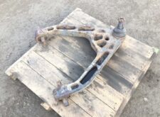 Braț de control față dreapta sus Volvo 9522695 20837044 20994358 20745432 70314326 24426049
