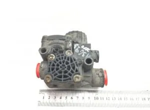 Supapă abs axa față dreapta volvo 20516342, 21893128, 5001866013, 7420516342, 41027223, 41027224, a0044298744, 0044298744, 9959212