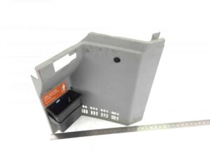 Capac din plastic pentru cabină volvo, cod 22305858 1 Capac din plastic pentru cabină volvo, cod 22305858