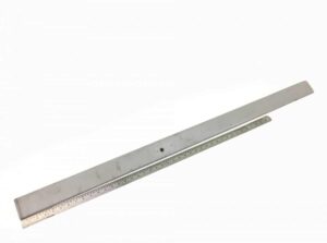 Bară metalică pentru cabină volvo 77700446 1 Bară metalică pentru cabină volvo 77700446
