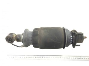 Arc pneumatic pentru cabină dreapta spate scania 2493164 / 1873668 / 1910106 1 Arc pneumatic pentru cabină dreapta spate scania 2493164 / 1873668 / 1910106