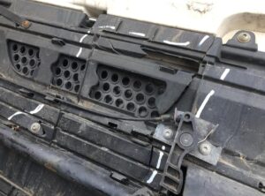 Grilă superioară mercedes coduri a9607500409, a9607500618, a9607500967, a9607501267, a9607501567, a9607510630, a9607510730 1 Grilă superioară mercedes coduri a9607500409, a9607500618, a9607500967, a9607501267, a9607501567, a9607510630, a9607510730