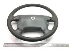 Volan Volvo cu comenzi integrate și airbag, coduri 20722178, 20973980, 20870764, 20754239