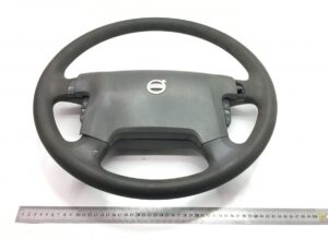 Volan volvo cu comenzi integrate și airbag, coduri 20722178, 20973980, 20870764, 20754239 1 Volan volvo cu comenzi integrate și airbag, coduri 20722178, 20973980, 20870764, 20754239