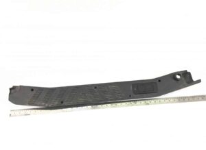 Placă de izolare dreaptă pentru mercedes a9606842221 / a9606844221 1 Placă de izolare dreaptă pentru mercedes a9606842221 / a9606844221