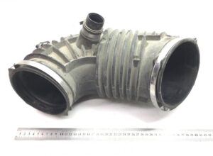 Conductă de admisie aer de la filtrul de aer la turbocompresor mercedes a9605285982 1 Conductă de admisie aer de la filtrul de aer la turbocompresor mercedes a9605285982