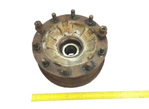 Butuc roată, ax secundar frână cu disc stânga volvo – 85101818, 85105693, 85111794, 85114471, 85103806, 39888831, 3092719
