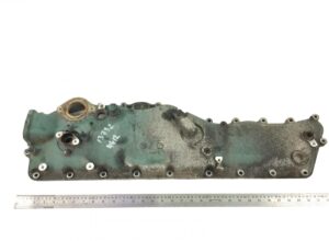 Capac lateral motor volvo 137832 h412