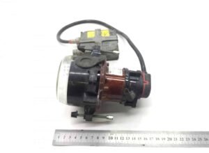 Far dreapta volvo cu modul balast și conector – coduri oem: 85136695, 1934102, 20223804, 21071314, 1853958, 20223997, 70360513, 16818614, 1754826, 1906601, 17194027