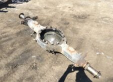 Traversă Axa Motor Scania, Coduri 1743705 și 1733945