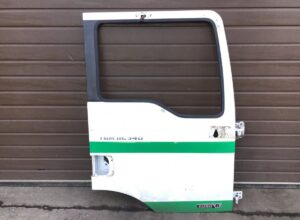 Carcasa ușii dreapta man tgm 18. 340 euro 6