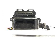 Set de radiatoare pentru încălzire/răcire cabină cu carcasă MAN 81619006441/81619006444/81619006450/81619006451