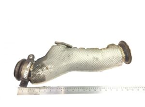 Teavă de eșapament man cu protecție termică - coduri 51152015306, 51152015278 1 Teavă de eșapament man cu protecție termică – coduri 51152015306, 51152015278