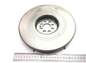 Roată de echilibrare arbore cotit pentru volvo – coduri 20450049, 21473104, 7421473104