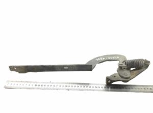 Balama inferioară deflector grilă dreapta scania 1433433-4295 1 Balama inferioară deflector grilă dreapta scania 1433433-4295