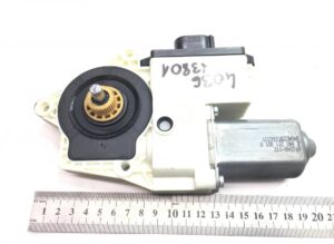 Motor regulator geam stânga man 81259706107/81286016137 1 Motor regulator geam stânga man 81259706107/81286016137