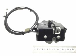 Încuietoare capac compartiment de depozitare cabină dreapta – mercedes 9607550214 / a9607550214 / 9607550561 / a9607550561 / 9607550261 / a9607550261