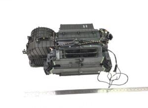 Set de radiatoare pentru încălzire/răcire cabină cu carcasă pentru mercedes 1 Set de radiatoare pentru încălzire/răcire cabină cu carcasă pentru mercedes
