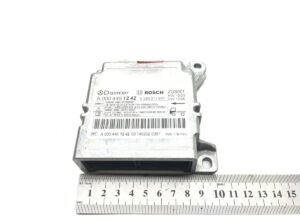 Unitate de control airbaguri mercedes a0004461242 bosch 0285011657 1 Unitate de control airbaguri mercedes a0004461242 bosch 0285011657