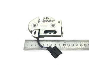 Încuietoare capac compartiment de depozitare cabina dreapta mercedes a9607520250 / 9607520250