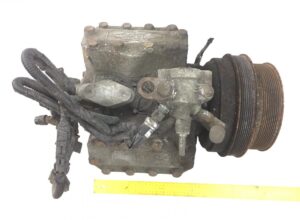 Compresor ac volvo uzat cu codurile 21112410 și 21213081
