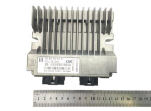 Unitate de control lumini fcu b 24v volvo 20851692a 1 Unitate de control lumini fcu b 24v volvo 20851692a