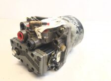 Uscător de aer Volvo 70313304 3194898 9957312-19